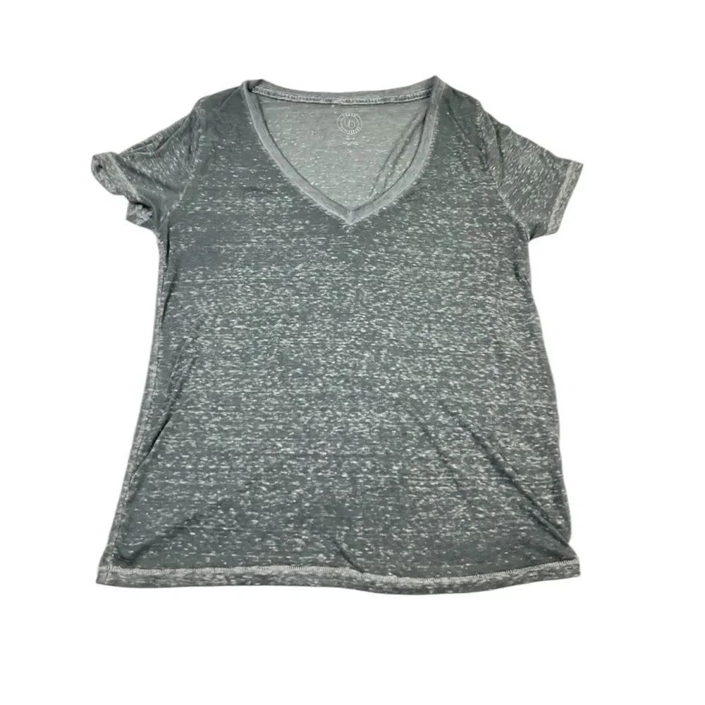 Urban Outfitters Womens XS V-Neck T-Shirt Simple Soft Comfort Short Sleeve Tee